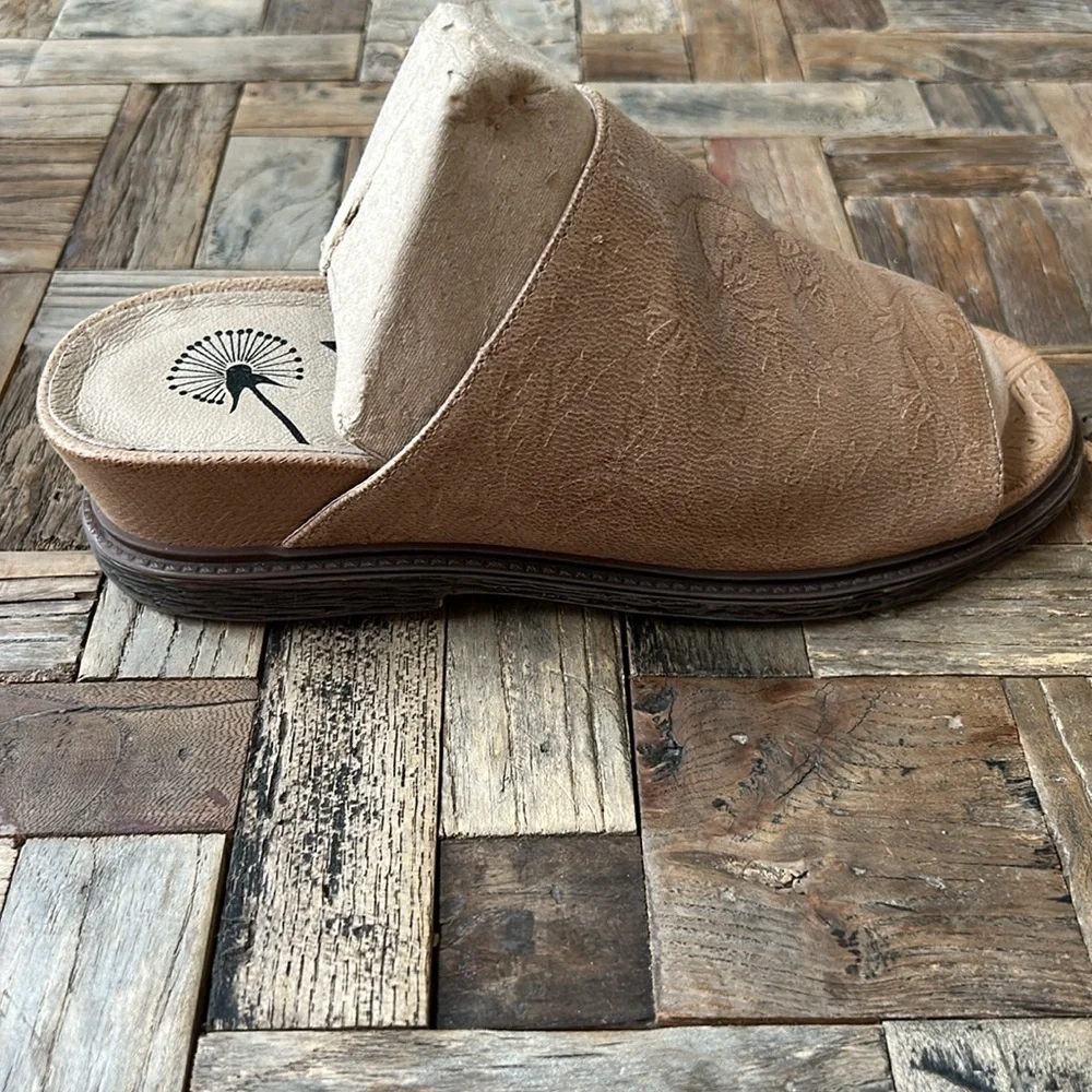 OTBT Drifter Sandal in Elmwood Size 7 1/2 - Picture 6 of 11